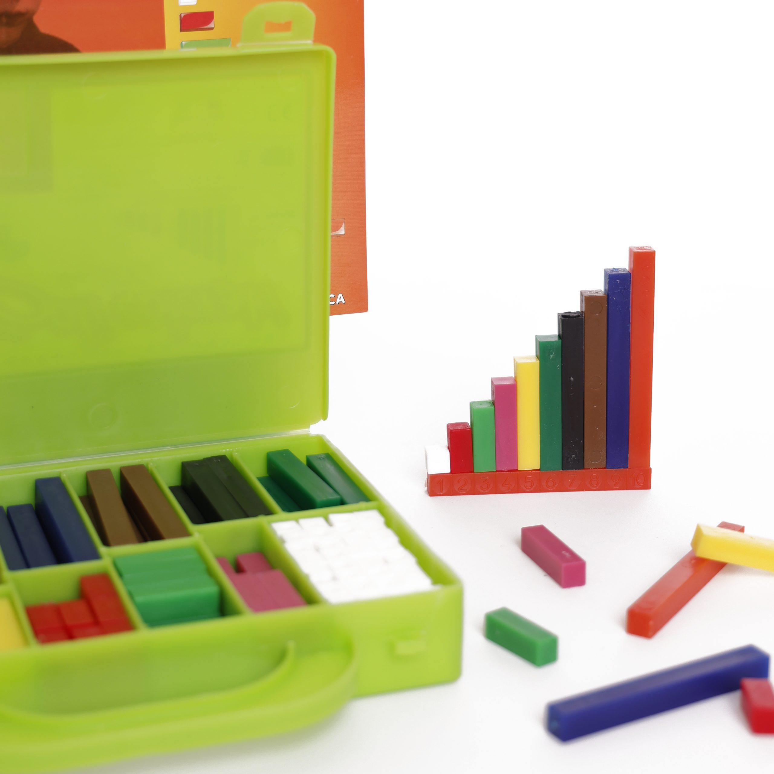 Teaching kit with cuisenaire rods, multibase abacus, logical figures, and educational manual. - Image 4